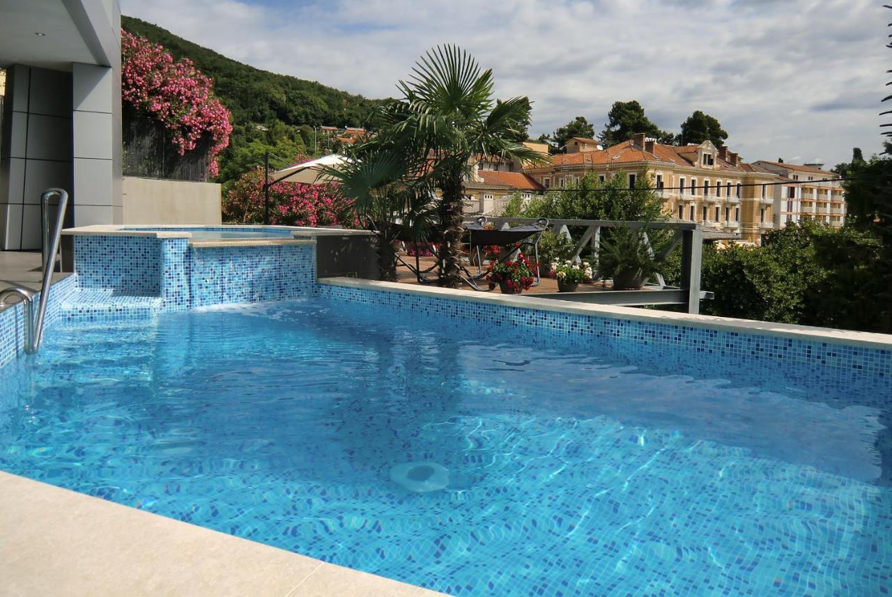 Apartments Marjanovic โอปาติยา ภายนอก รูปภาพ