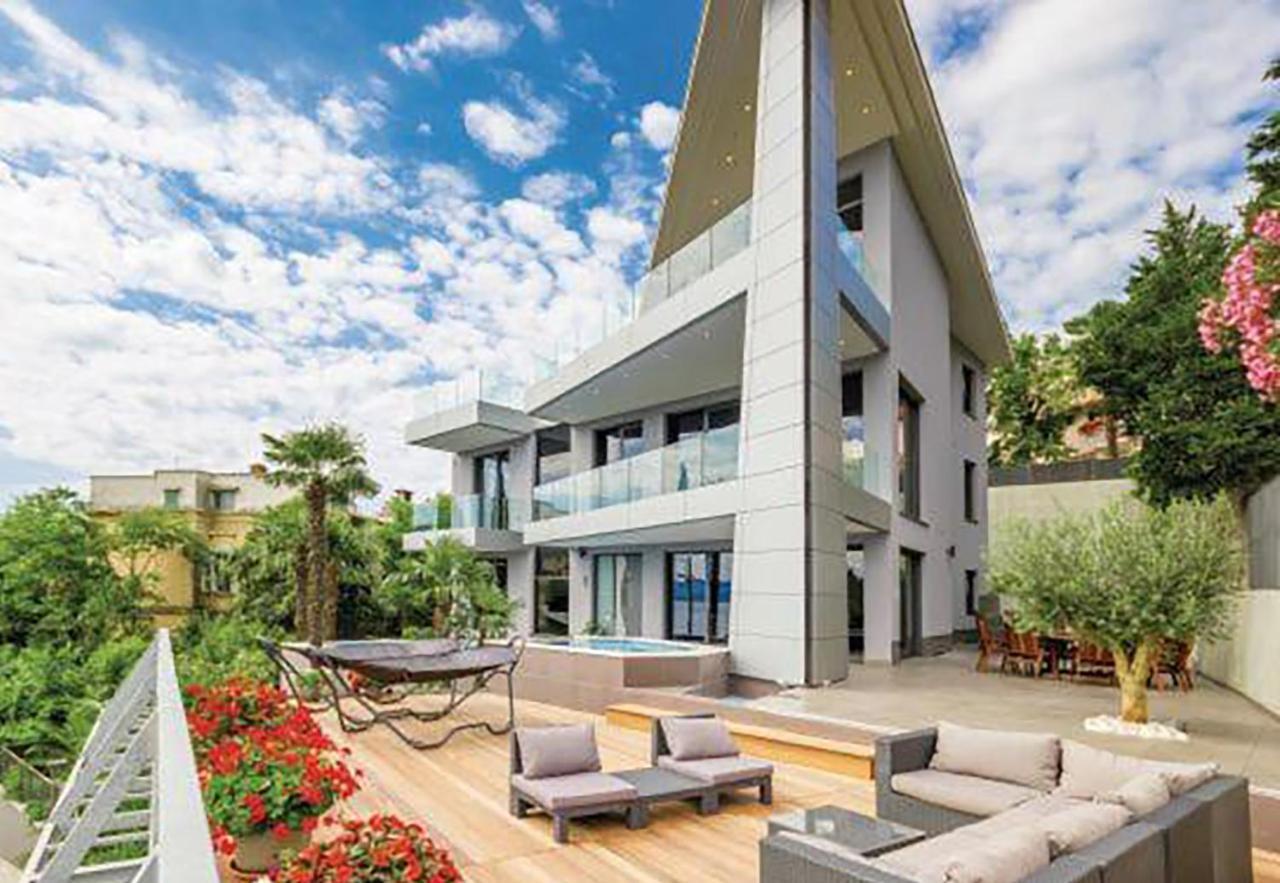 Apartments Marjanovic โอปาติยา ภายนอก รูปภาพ