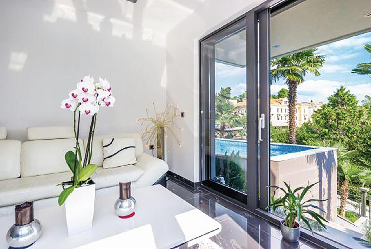Apartments Marjanovic โอปาติยา ภายนอก รูปภาพ